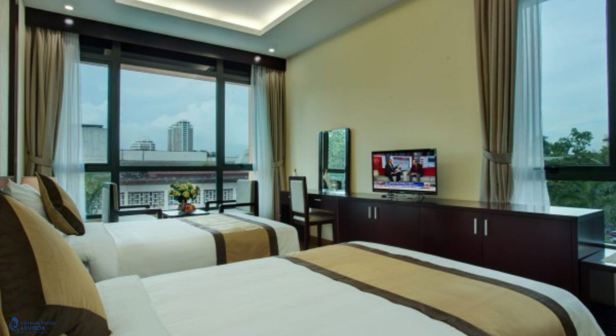 (Deluxe Luxury Room – TQT Hotel)