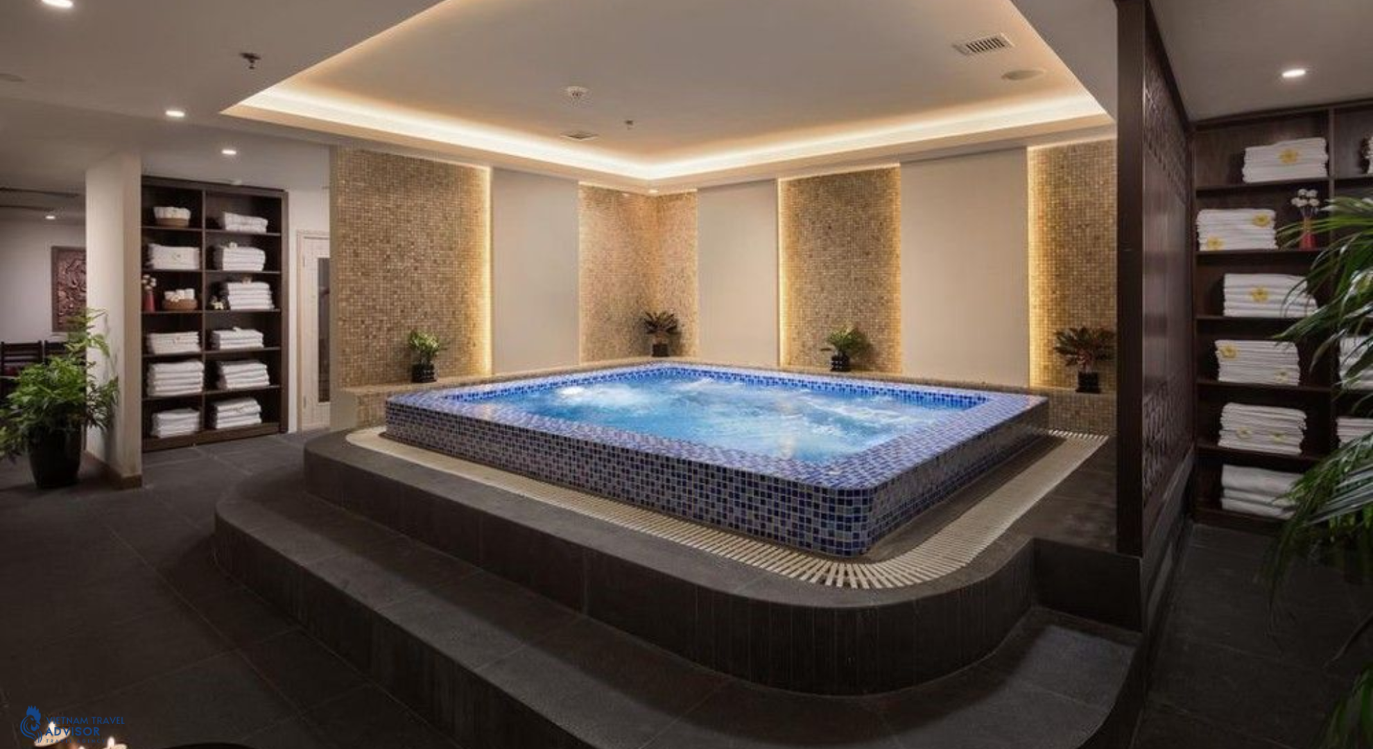 (Bathtub – MK Premier Hanoi)