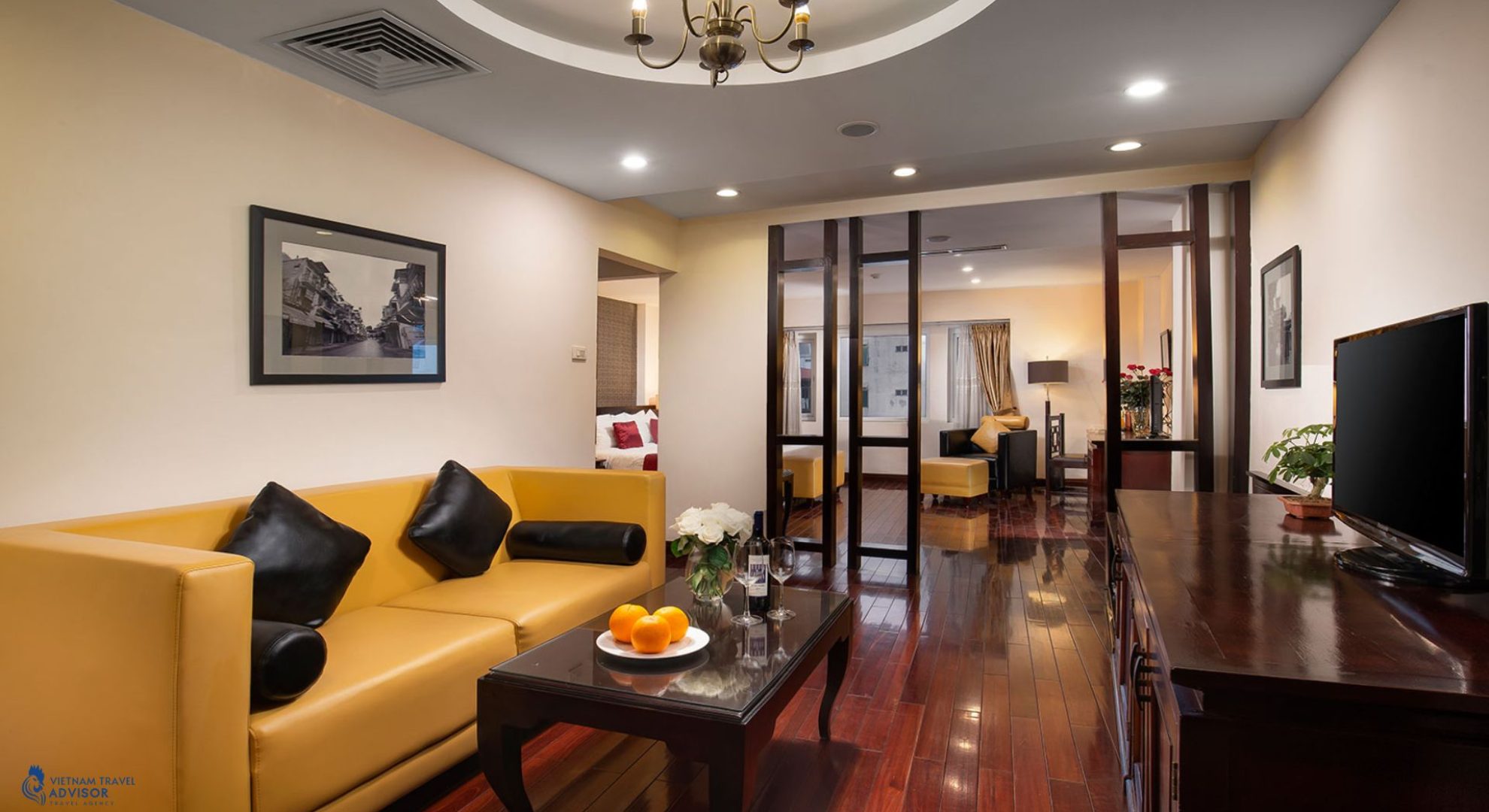 (Junior Suite Room – TK123 Hotel)